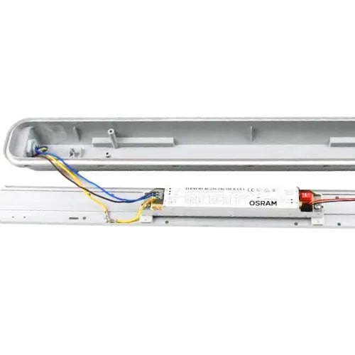 Pantalla LED estanca 150 cm | 50W | IP65 | 155 lm/W | Driver Philips